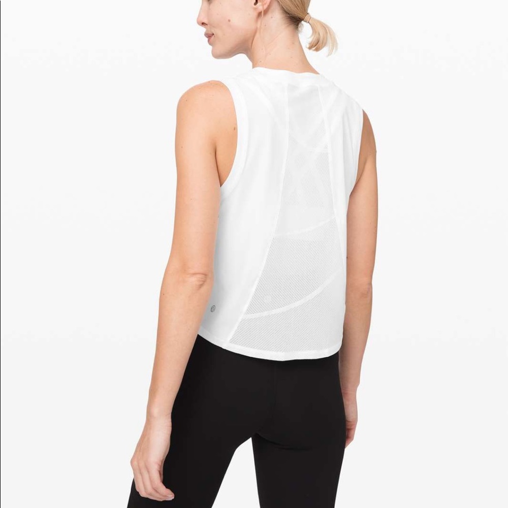 ๐ค Lululemon Sheer Pulse Tank ๐ค - Picture 2 of 6